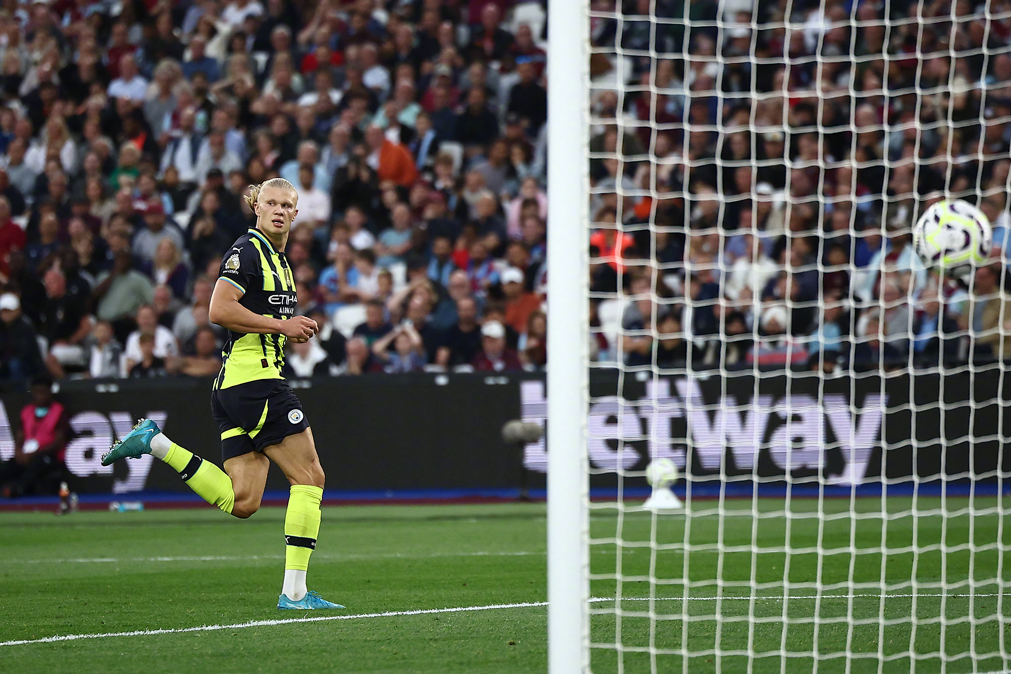 壹号娱乐网页 -哈兰德官方宣布锐不可当新规，美国队引发争议！的简单介绍