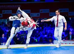 壹号网址 - 跆拳道赛场再起风云：泰山鲨队队小胜云贵独角兽队，脚步移动更到位传控打穿防线