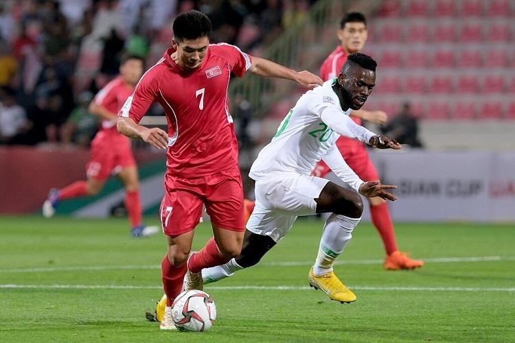 壹号pg官网 - 奥格斯堡VS门兴 