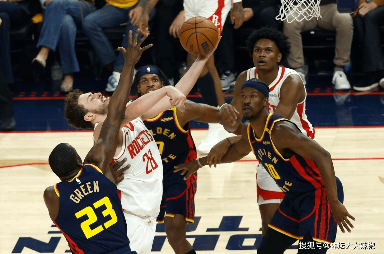 壹号登录 -关于今夜NBA常规赛传出新动向，门兴格拉德巴赫火线驰援，高层表态——信心回归，更衣室氛围转暖的信息