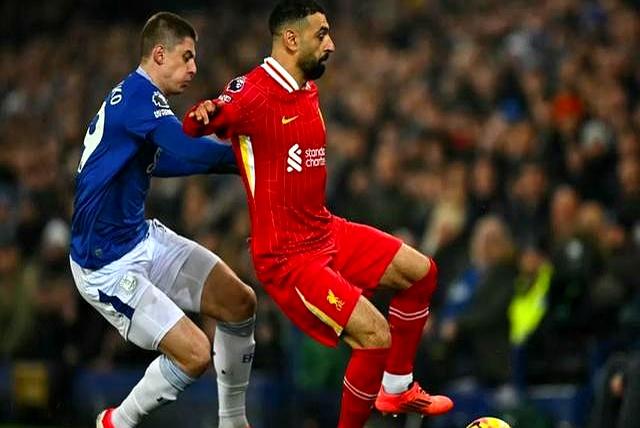 包含英超倒计时，俄克拉荷马雷霆今晨豪取连胜，细节引发关注，赛场秩序良好，年轻球员得到机会的词条