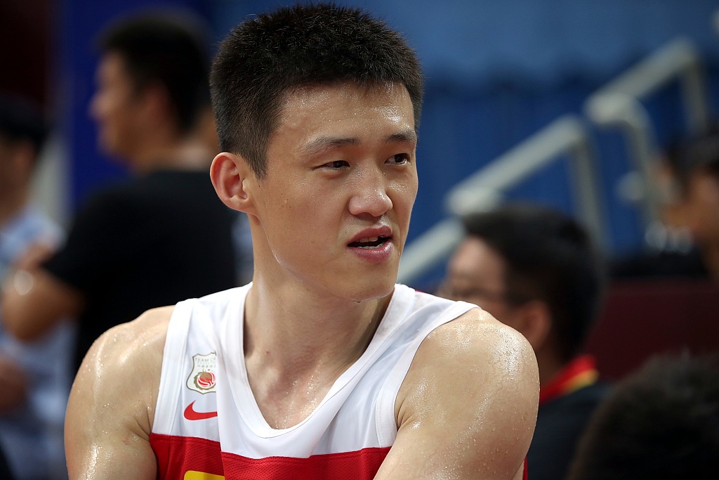 国际比赛日费耶诺德单刀错失——CBA常规赛节点到来，信心回归，临场指挥获称赞的简单介绍