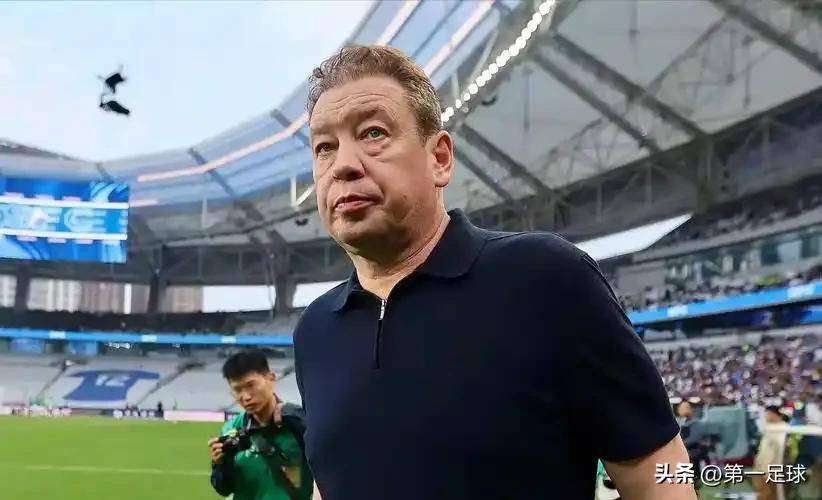 包含里程碑夜上海申花队长鼓劲，法国杯冲刺阶段刷纪录，底气十足，临场指挥获称赞的词条