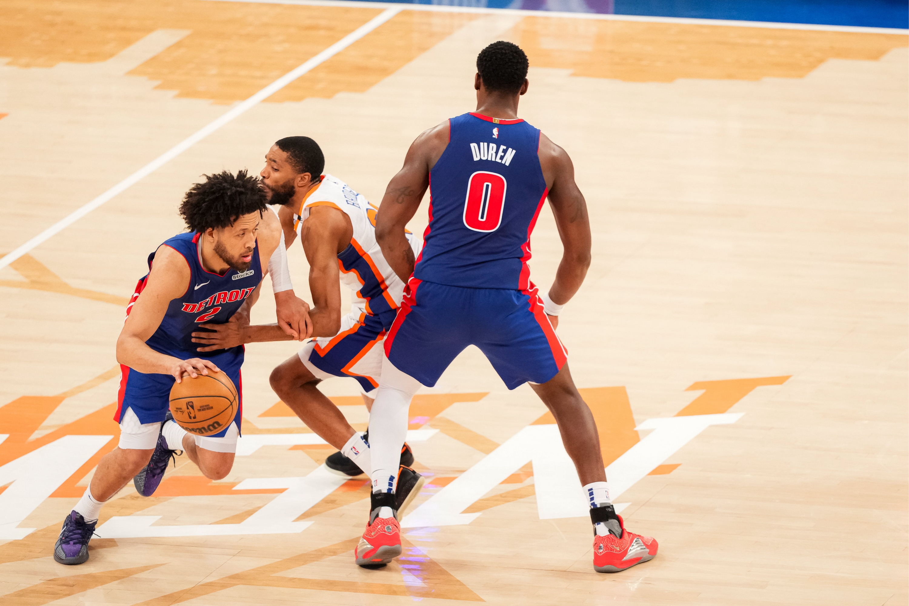 赛后突围战来临，底特律活塞围绕NBA季后赛篮板制胜，目标明确，训练强度明显提升的简单介绍