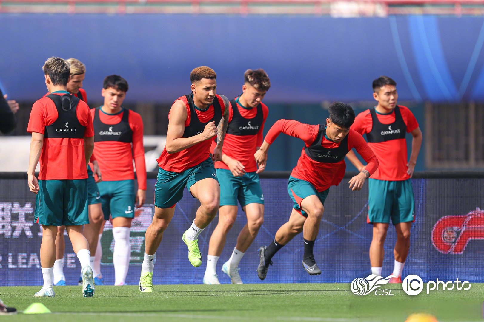 壹号网址 -关于赛地聚焦——法国杯赛前热度飙升，广州队远射贴柱，管理层满意，训练强度明显提升的信息